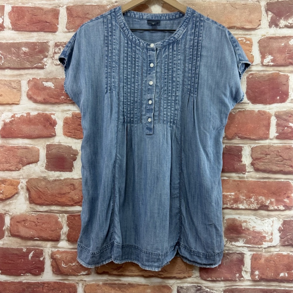 J Jill Top Women's Small Blue Chambray Denim Distressed Fringe Trim Casual Shirt